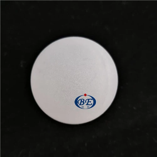 Cov Hollow Yas Loj Loj